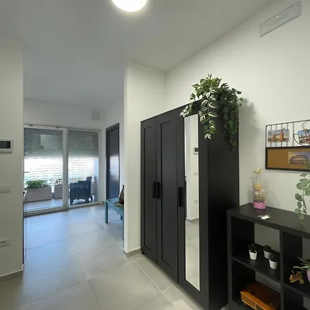 Apartment Sweet Relax Del Gari 4-2